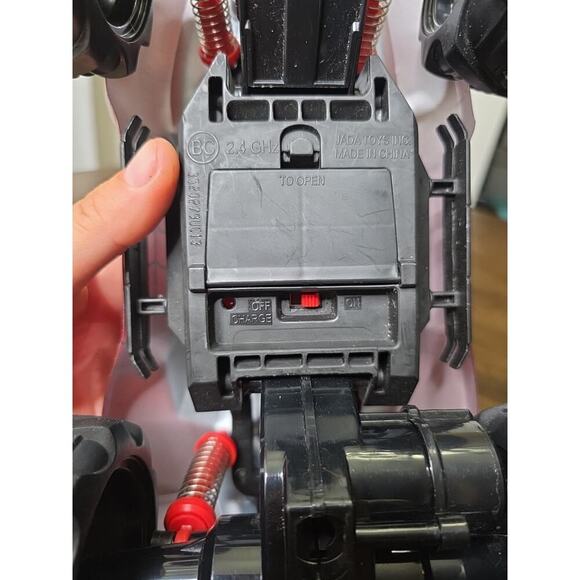 Jada Toys Marvel R/C Spider-Man Buggy w/ Turbo 1:14 Control Vehicle - No Remote - Picture 12 of 16